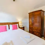 1 Bed In Oc-53138 *